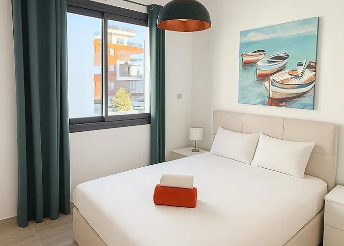 Apartmán Gardenpool 5 Min From Sea! Lemesos