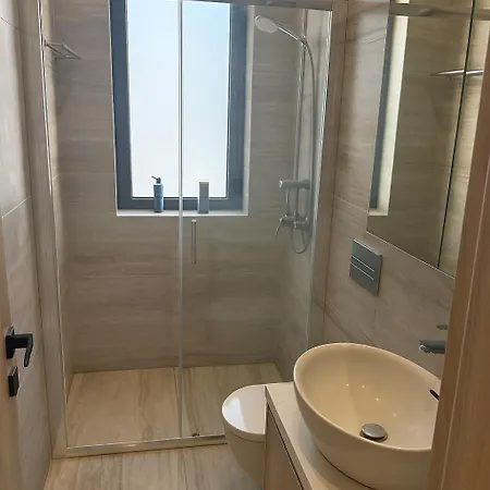 Gardenpool 5 Min From Sea! * Limassol